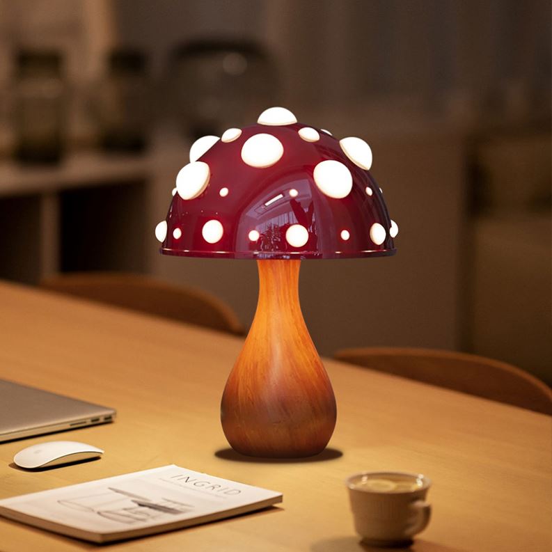 Zhongshan Red Metal Mushroom Lamp Bedside Indoor Decoration Three Color Reading Table Lamp for Bedroom