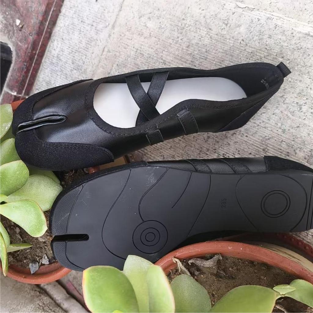 Fashion Cross Strap Tabi Flat Shoes Women Casual Fashion Design Mary Jane Shoes Slip-on Split Toe Ballet Shoes 2025 Summer Elegant New