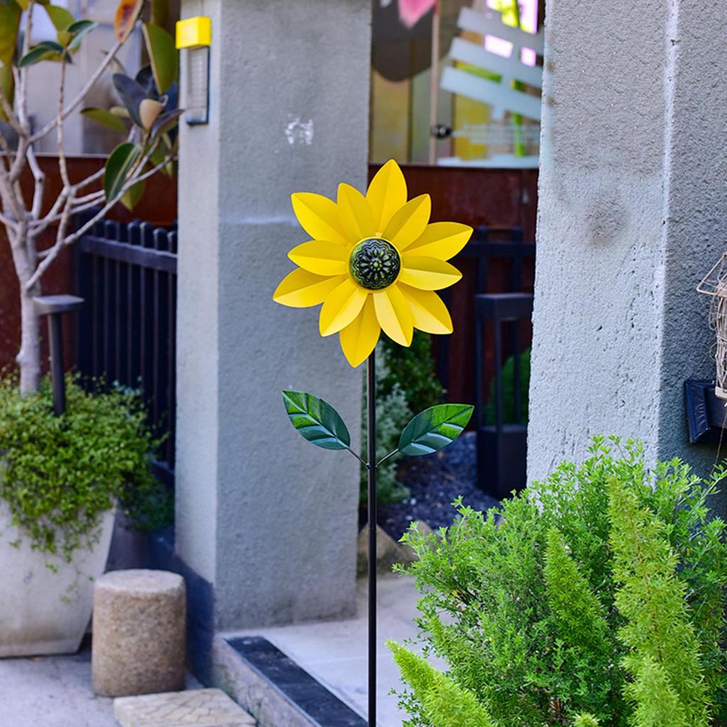 Sunflower Standing Wind Sculpture with Stake Simple Assembly Versatile Sturdy Rotatable for Patio Pathway Windmill Height 116cm