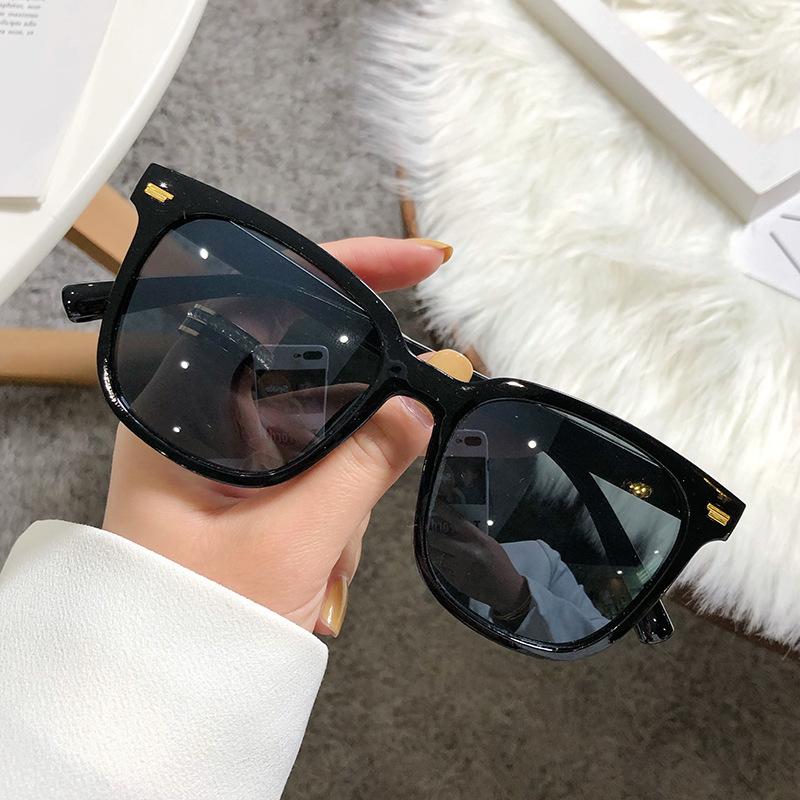 

New Vintage Square Sunglasses For Women Men Casual Sun Glasses Female Large Frame Eyewear Male Female Eyeglasses