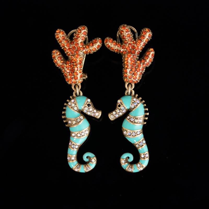 Винтажные серьги с микро-бриллиантами для женщин Коралловый морской конек Эмалевые украшения Подарок Высококачественные элегантные аксессуары оранжевый