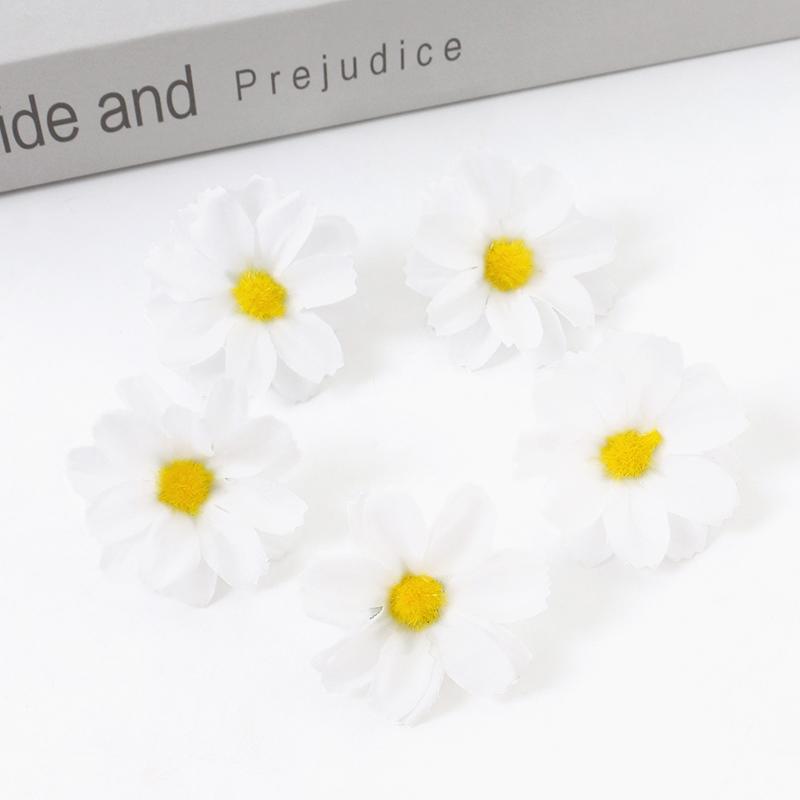 

30/50/100 шт. Искусственные цветы Маргаритки Шелковые цветы Украшение Праздничные принадлежности Свадебное украшение Домашний декор Поделки Подарки Аксессуар 30Pcs