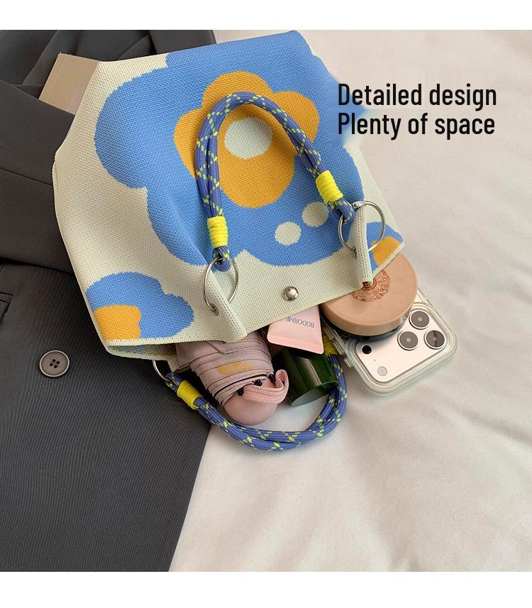 Women's Large Capacity Casual Bucket Handbag - Cute Crossbody & Shoulder Bag for Commute and Outings.