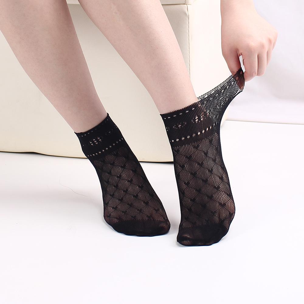 

«Женские ультратонкие жаккардовые чулки в сеточку с полосками и цветочным узором» One Size Simple Packaging