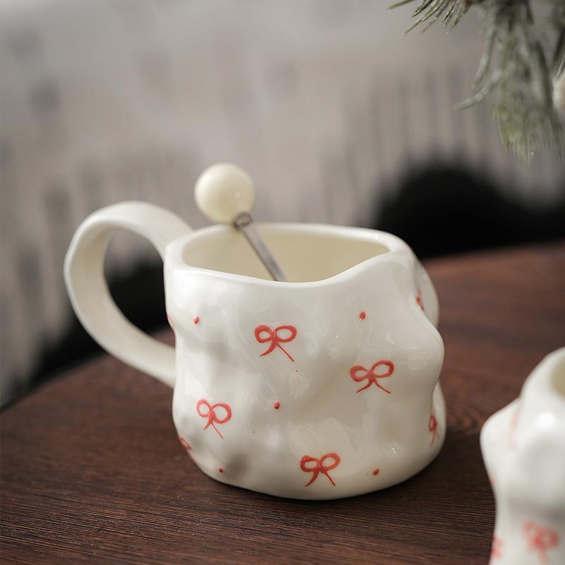 Underglaze Hand-painted Ceramic Mug High Value Large Capacity Cup Household Water Cup Creative Milk Cup Coffee Cup