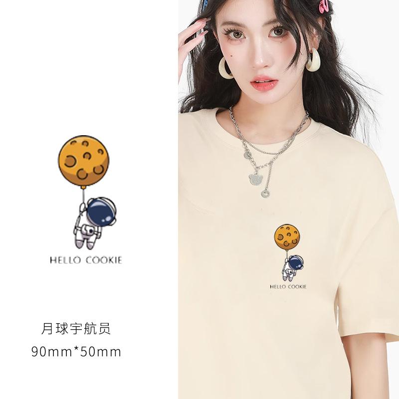 Heat Transfer Sticker Couple Clothes T-Shirt Decorative Pattern Printing Heat Transfer Sticker Hot Ironing Sticker Small