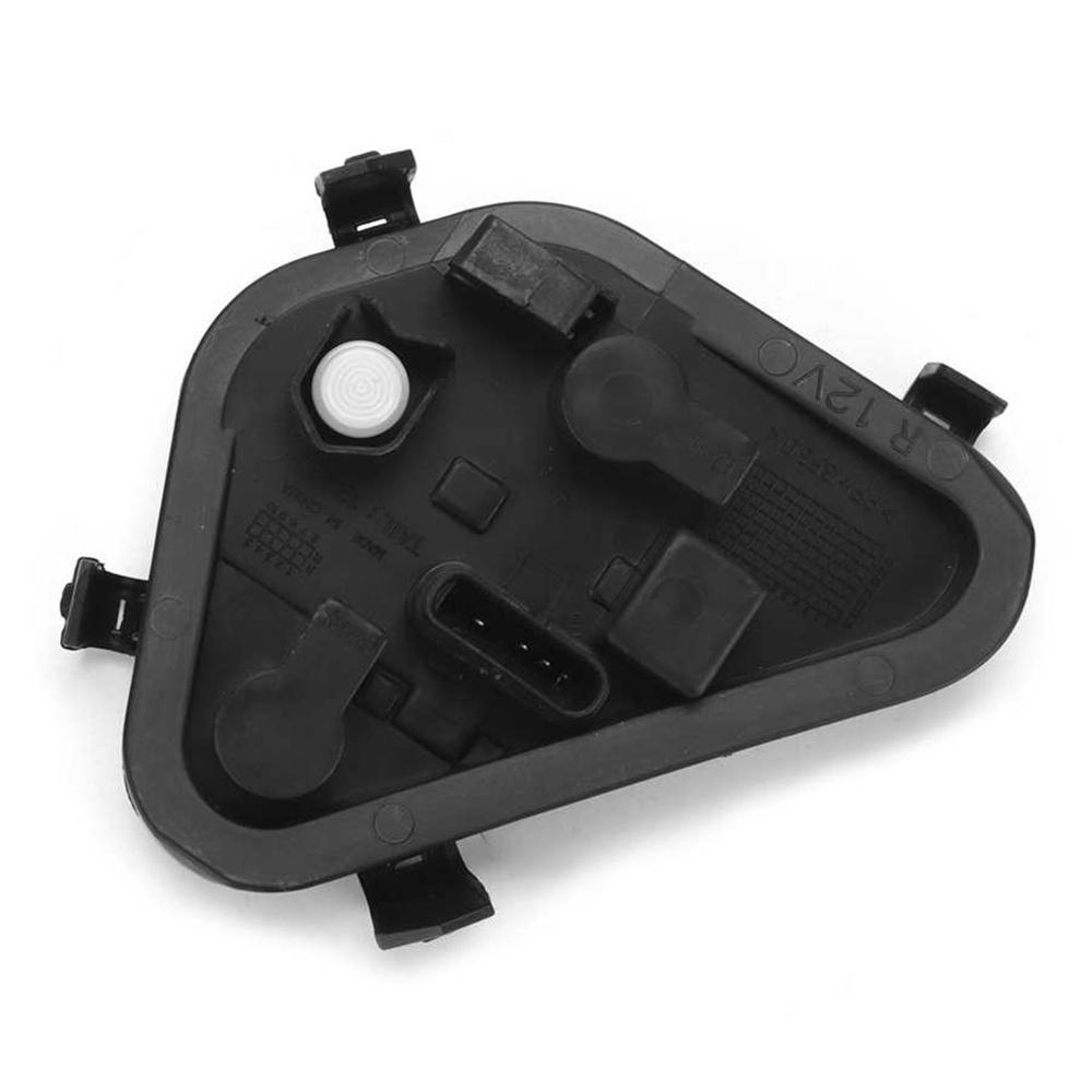 For BMW 3-Series F30 F80 2013-2019 Passenger Right Outer Bulb Carrier for Fender Taillight