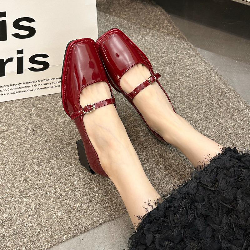 Women's Low Heel Shoes Spring New Square Head Shallow Mouth Metal Chain Anti-slip Wear-resistant Low-top Shoes