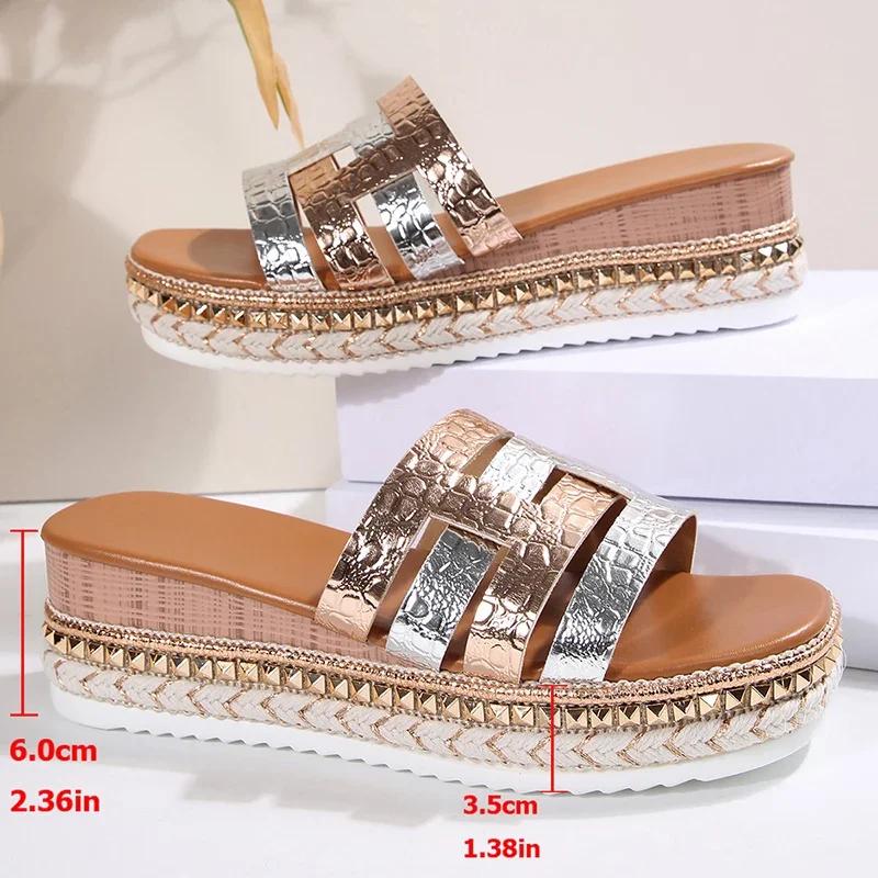 

Модная женская обувь больших размеров 36-43, туфли на танкетке с заклепками, женские сандалии на платформе, модные женские шлепанцы на толстой подошве, пляжные сандалии 43 шампанского