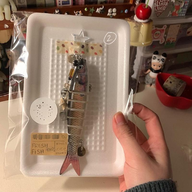 

1 Piece Lovely Jewelry Artificial Fish Bait Swimbait Mobile Phone Lanyard Pendant For Men And Women Handmade Fish Keychain