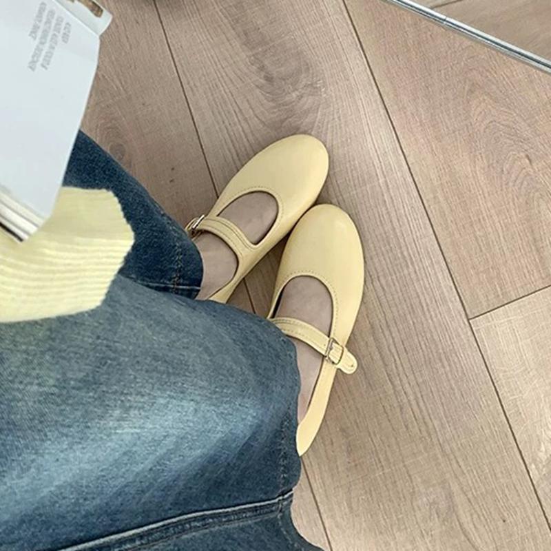 Fashion SUOJIALUN Spring New Women Flat Shoes Fashion Red Mary Jane Shoes Round Toe Ladies Ballerinas Shoes Shallow Slip On Dress Ballet