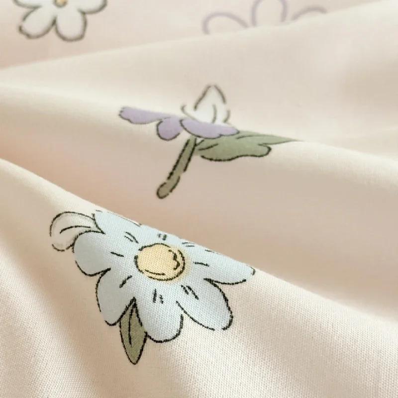 Cartoon Bear Printed Summer Quilt Lightweight Soft Cooling Blankets Machine Washable Single Double Size Thin Quilted Blanket