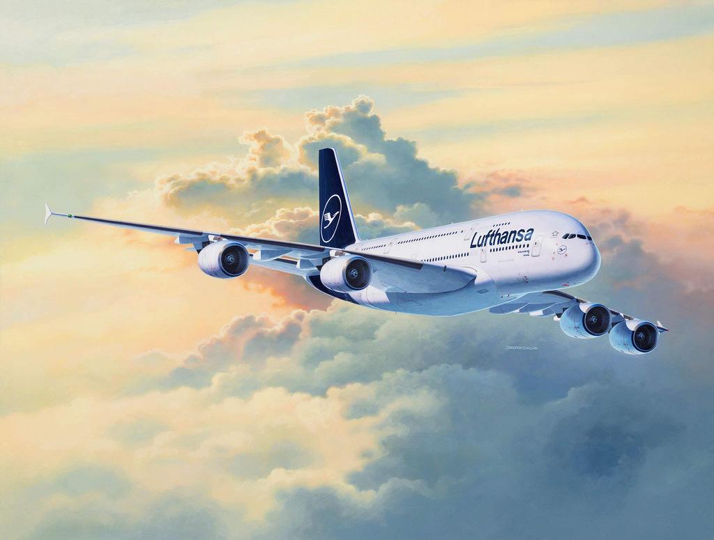 German Revell Airbus Lufthansa New Livery Plastic Model 03872 1/144 A380-800