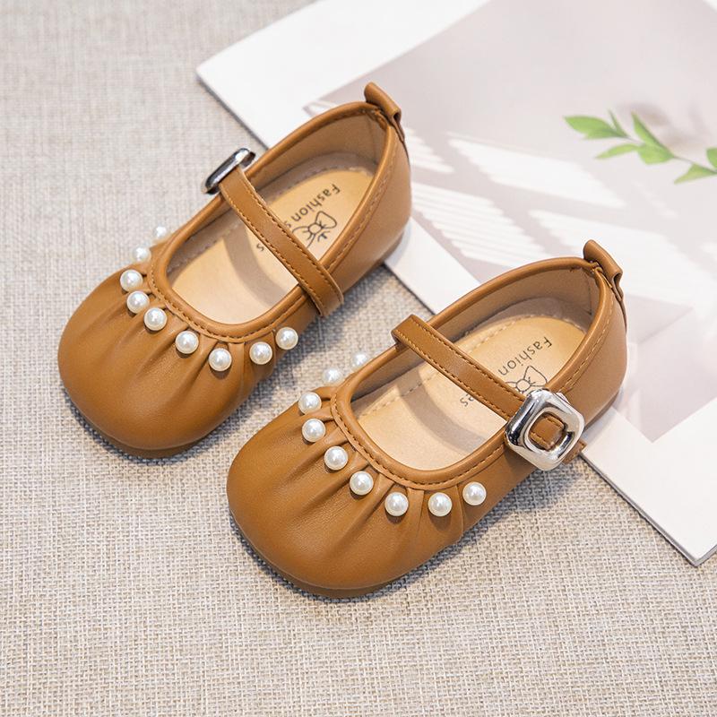 

Spring New Fashion Girls Pearl Fairy Comfortable Soft-soled Leather Shoes 23 коричневий