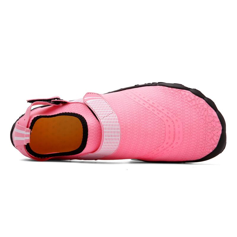 Breathable Light Men Aqua Shoes Women Quick Dry Beach Wading Sneakers Couples Elastic Water Shoes Non Slip Hiking Surfing Shoes