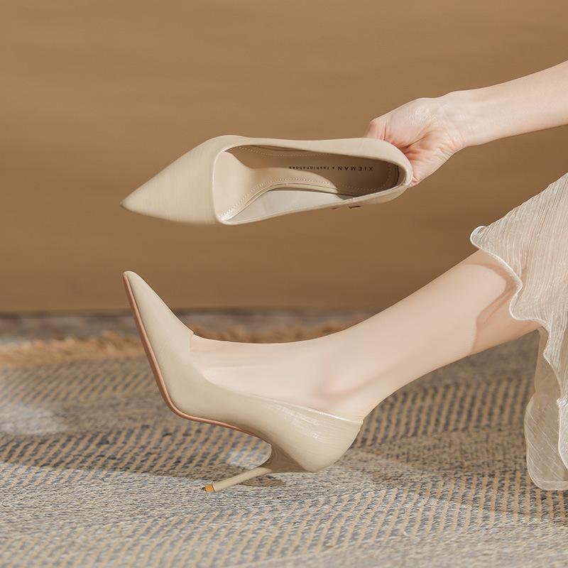 Women's sexy thin heels pointed high heels ornament new super high heels women's classic single shoes women's CM