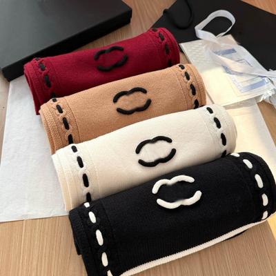 Luxury Knit Cashmere Scarf: Elegant Black & White, Versatile Warmth, Stylish Women's Shawl