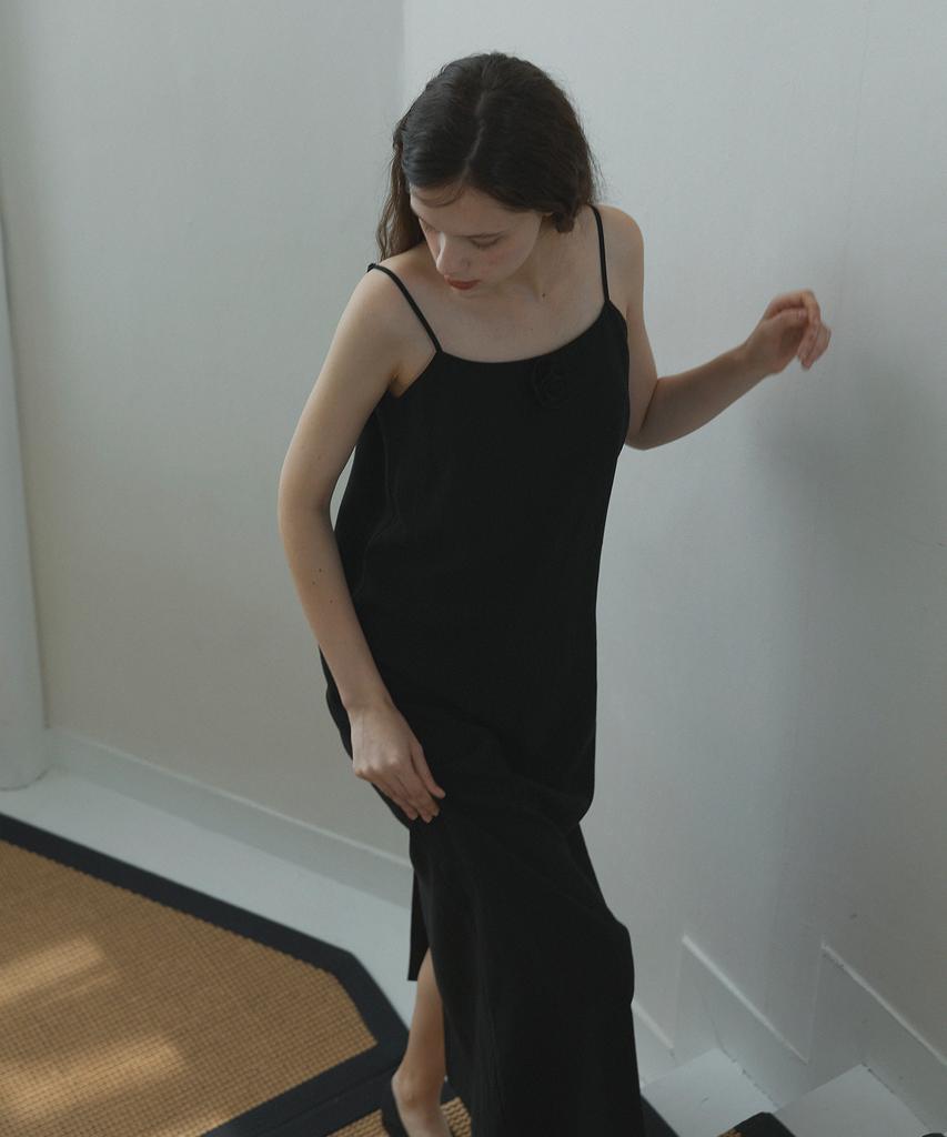 Hauseuobeupondeu Linen Corsage Slip Dress (Black)