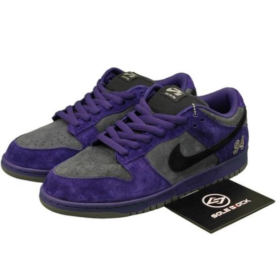 

Supreme x Nike Dunk SB Low OG Supreme 94 HQ8487-500 EU 39 фіолетовий