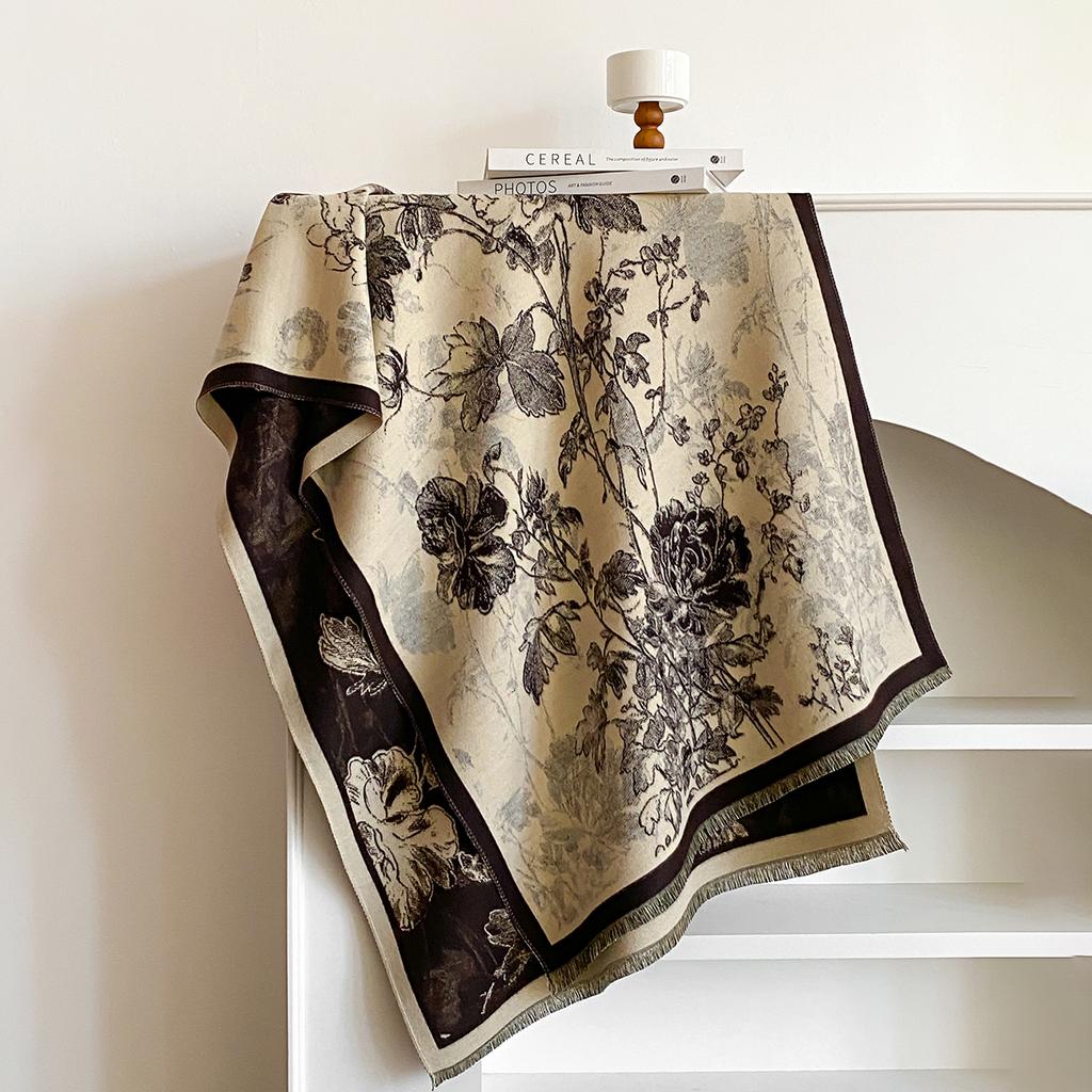 New Retro style Cashmere Women Print Double-sided Scarf Winter Warm Rose Shawl Pashmina Female Foulard Blanket Poncho Scarves