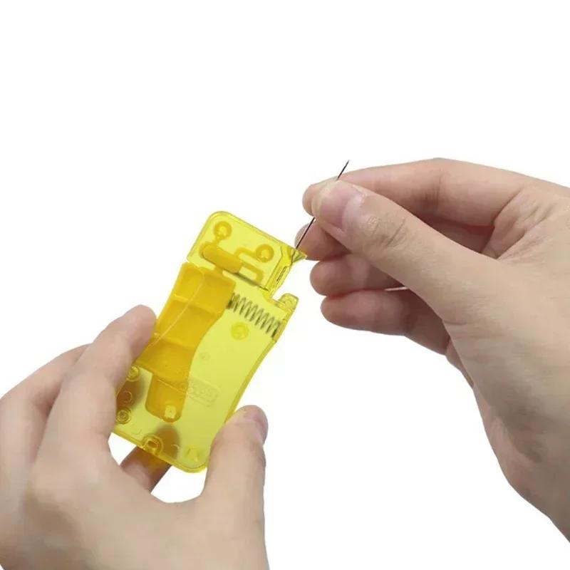Auto Needle Threader Household Automatic Thread Device Home Sewing Auto Needle Threader Hand Sewing DIY Tool Accessories