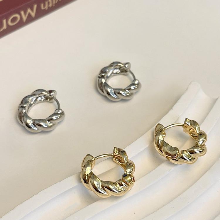 Twist Geometric Circle Earrings: Trendy Croissant Style for Women, Needle Back, Fashionable & Versatile Accessory
