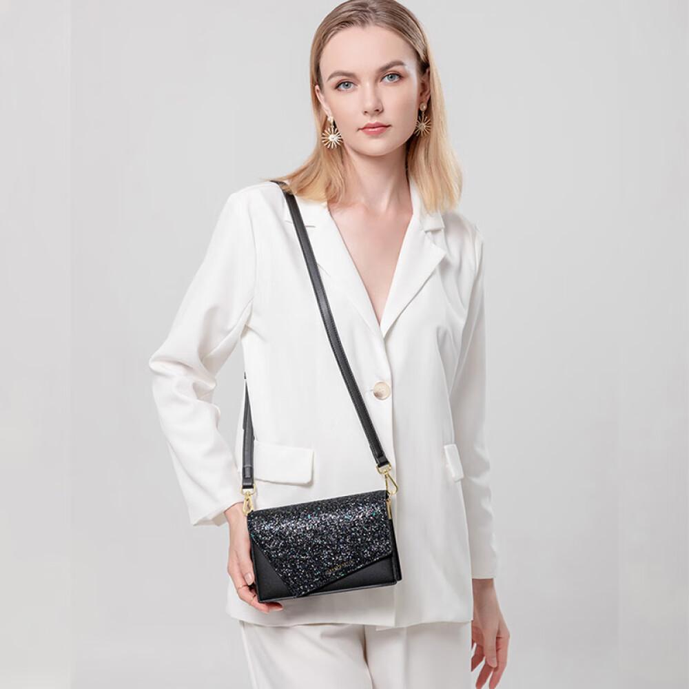 Women's bag new 2023 sequin bag small square bag shoulder bag crossbody bag to send girlfriend 20.5cm high 13cm wide 7cm