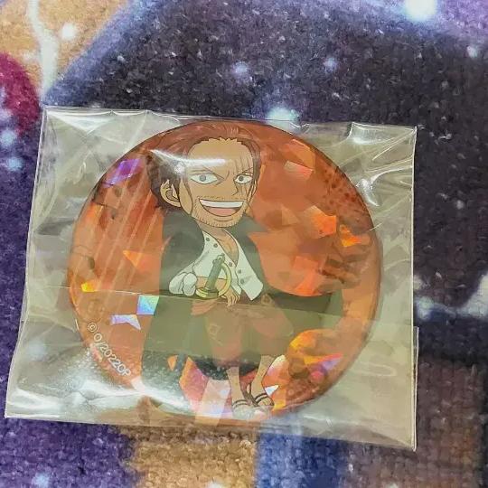 

One Piece Shanks Can Badge