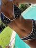 Costume da bagno bikini a triangolo sexy con perizoma, spaccato, costume da bagno da donna