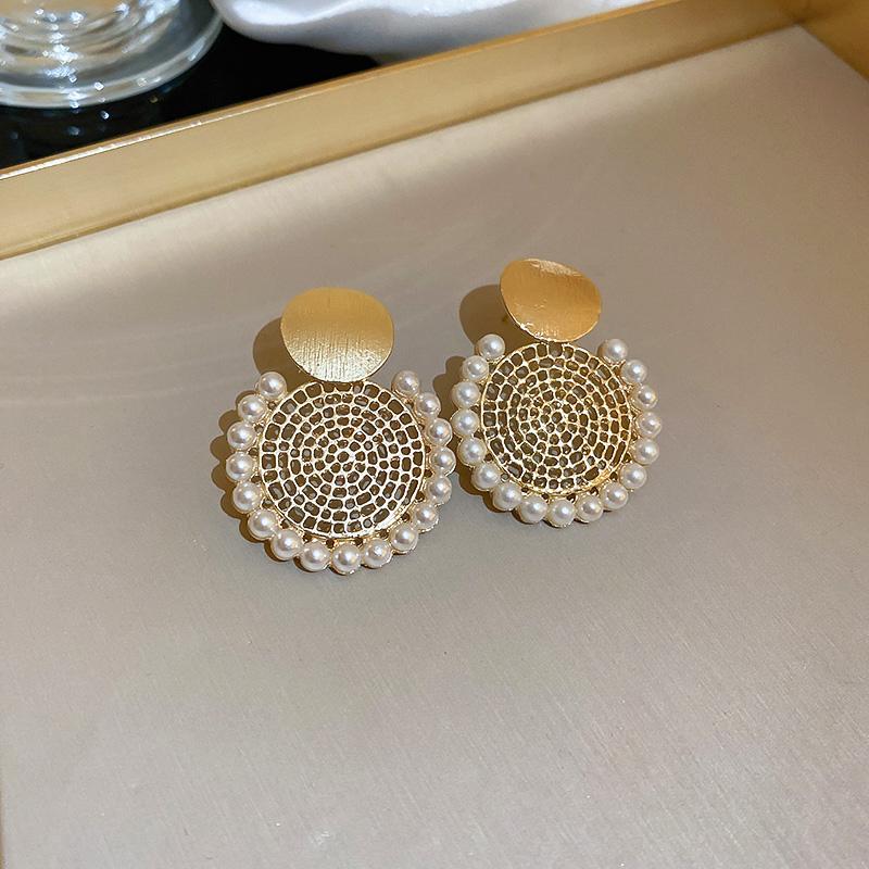 Zinc Alloy Needle Water Drop Pearl Flower Tassel Earrings for Women French Vintage Palace Style Drop Earrings Vintage Zircon