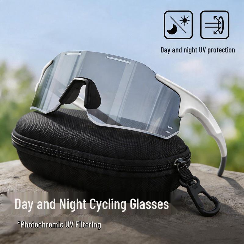 Photochromic Windproof Cycling Glasses for Men & Women - Ideal for Day/Night, Outdoor Sports, Mountaineering, Running, Driving