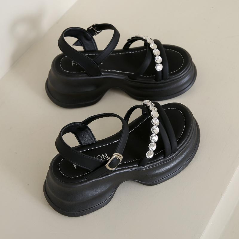 

Fashion Fashion Cross Pearl Outer Wear Shoes Anti Odor PVC Thick Soled Slippers Footwear Slides Sandals Slippers Women Shoes 35 чёрный