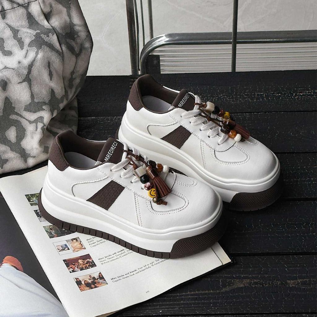 2025 Autumn New Leather Thick-soled Heightening Little White Shoes Women's and Women's Shoes Versatile Casual Moral Training Shoes Muffin Board Shoes