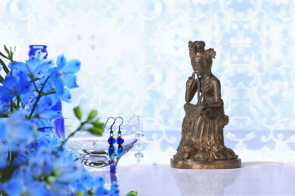 Ismu TanaCOCORO Gilt Bronze Maitreya Buddha Statue by Ismu MORITA tc3532 [Palm] (Kondo Miroku)