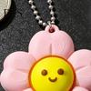 Anxiety Relief Gadget Smiling Flower Keychain Fidget Toy, Floral Clicker Sensory Toy for Stress Relief, Hanging Bag Charm with Ball Chain Key