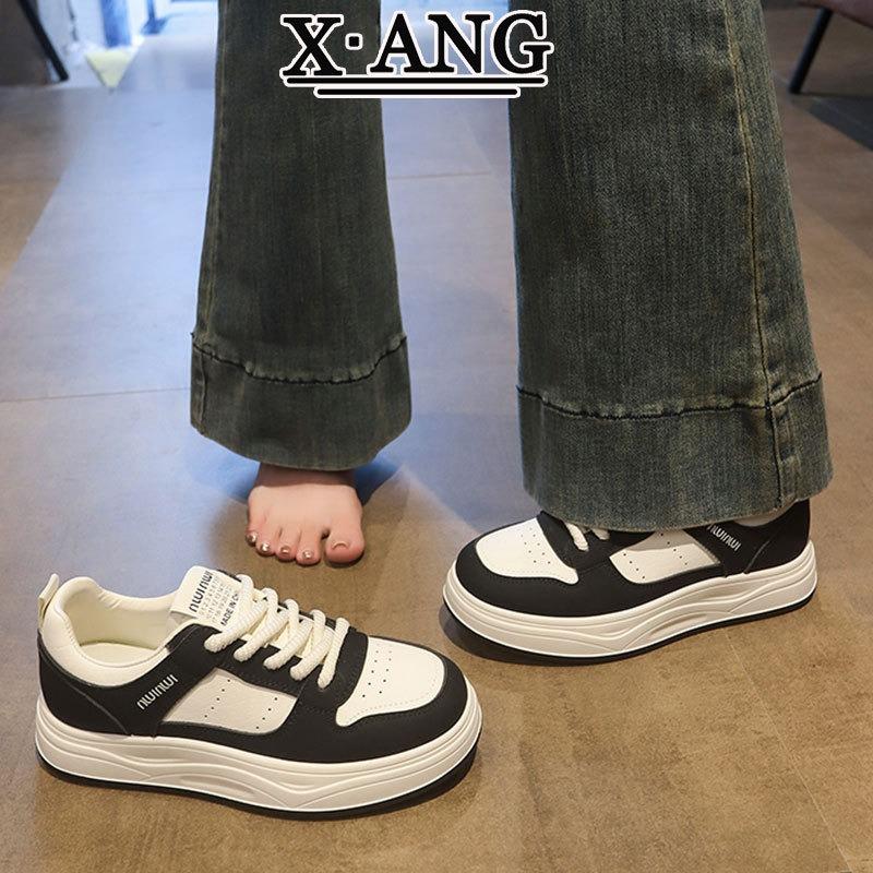 The first layer of cowhide little white shoes women's new autumn shoes women's versatile board shoes lightweight casual sports shoes