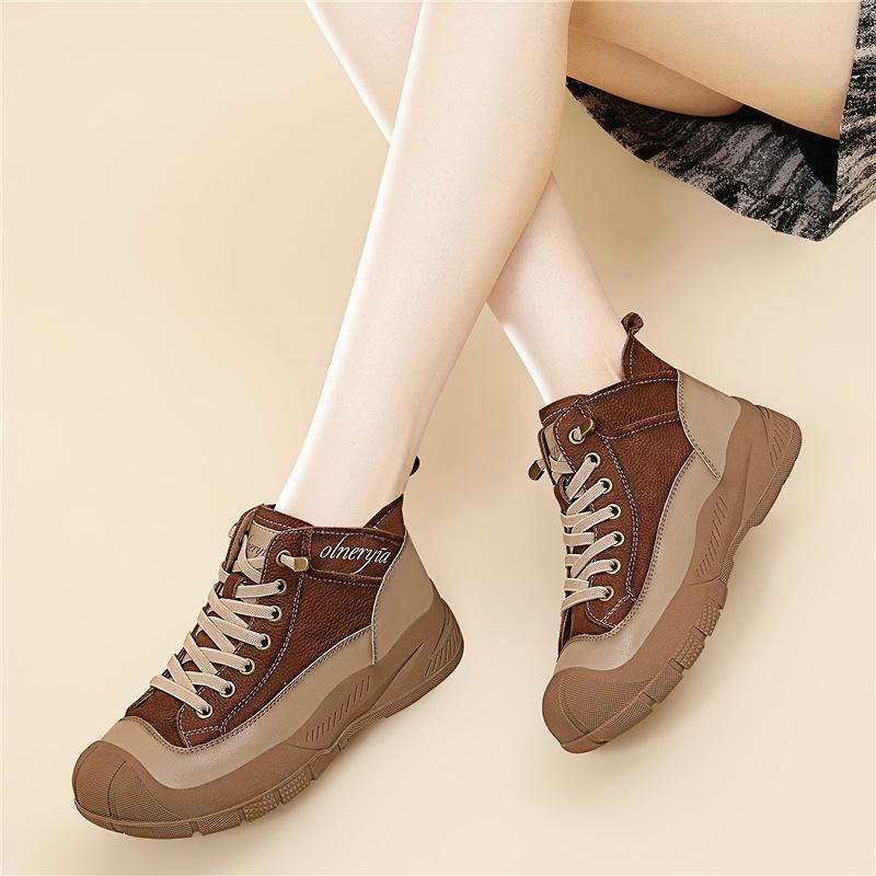 Leder High-Top dicke Sohle Herbst und Winter neu Ein-Pedal Damen Schuhe lässig Sport Rundkopf Schnürung Damen Arbeitskleidung Schuhe