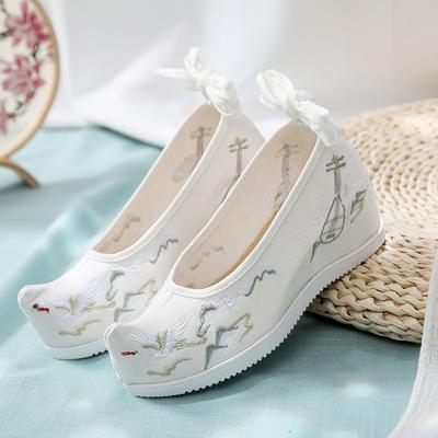 Sieben Zentimeter langer Drachen, innere Höhenzunahme von sieben Zentimetern, antike Schuhe Hanfu-Schuhe aufgebogene Schuhe Schleifenschuhe bestickte Schuhe Stoffschuhe