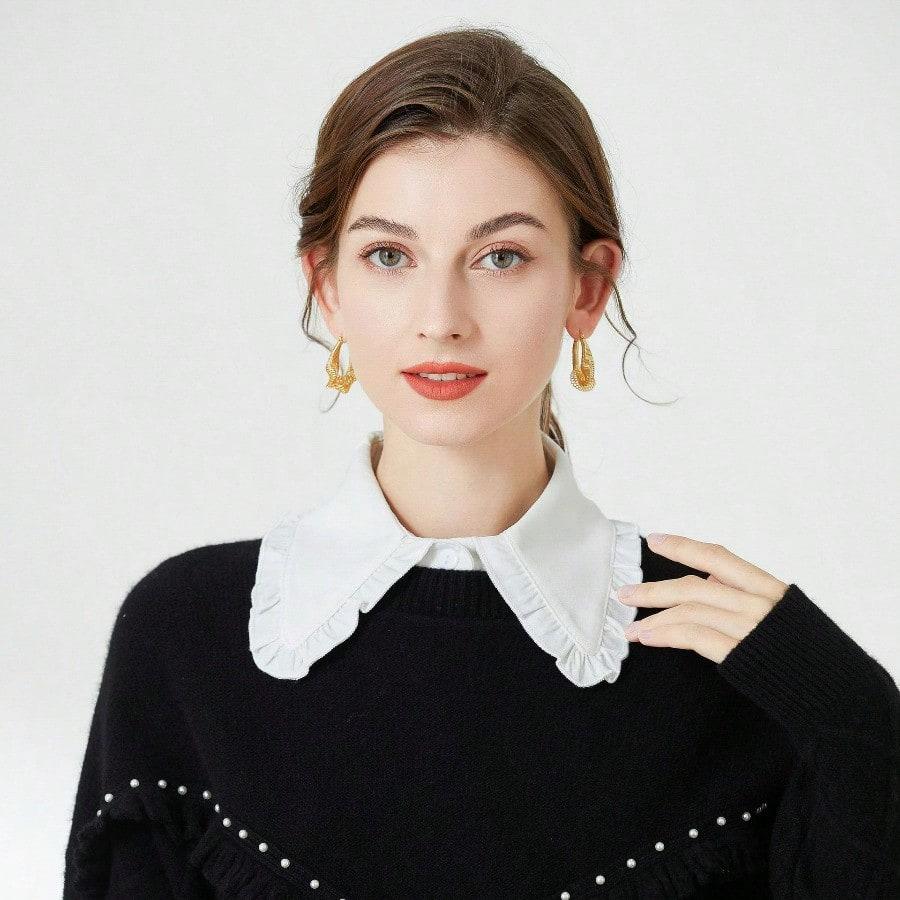Fake collar Women's versatile fake collar Autumn and winter ruffle edge fake collar Solid color shirt Inner collar