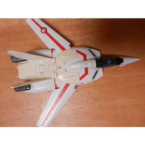 TAMASHII NATIONS VF HI-METAL VF-1J Valkyrie (Hikaru Ichijo)