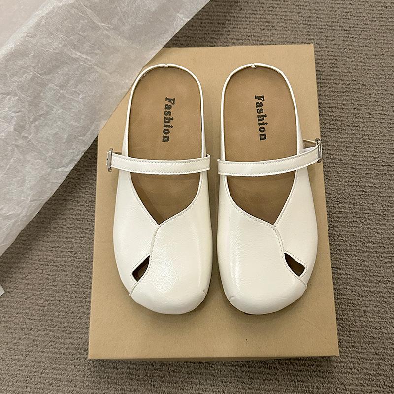 

Women s bag head slippers night 2025 Korean version of the new square heel slippers evening fashion square head shallow mouth one-word buckle 34