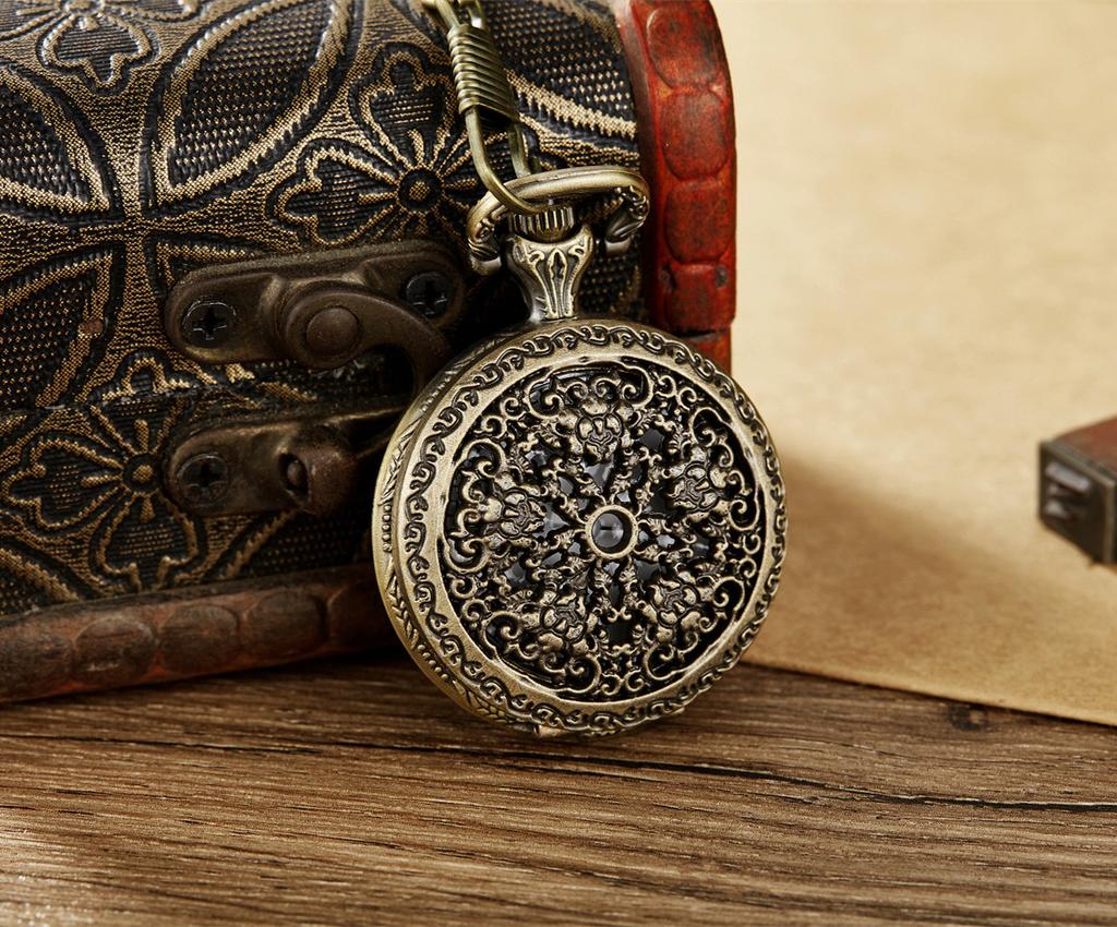 Vintage Pocket Watch Collection Quartz Universal Casual Vintage Pendant Pocket Watch