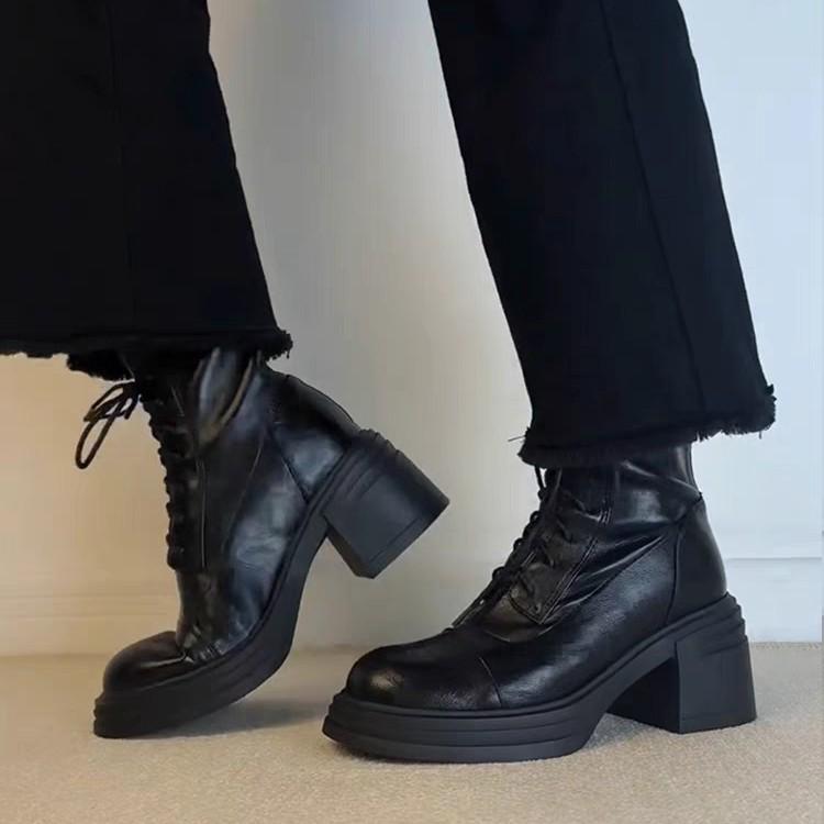 Francouzský retro styl kulatá špička silný podpatek krátké boty dámské 2025 nové všestranné módní tenké boty zadní zip Martensky