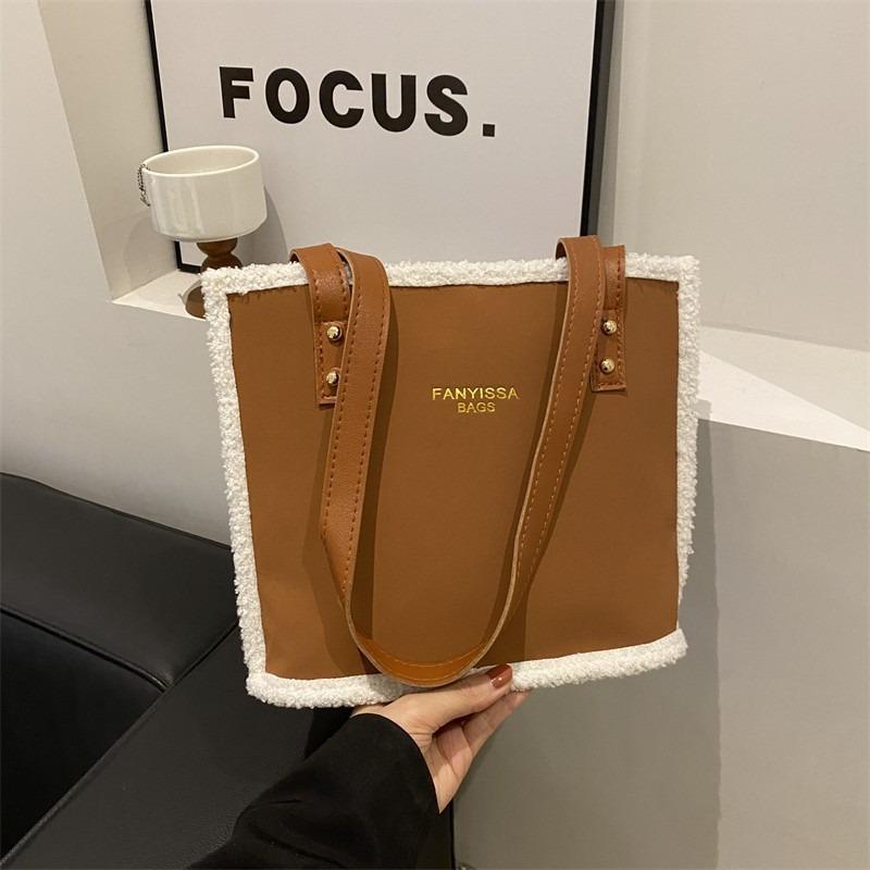 Winter contrasting color matte plush bag women's new trendy portable bucket bag personalized shoulder vegetable basket bag