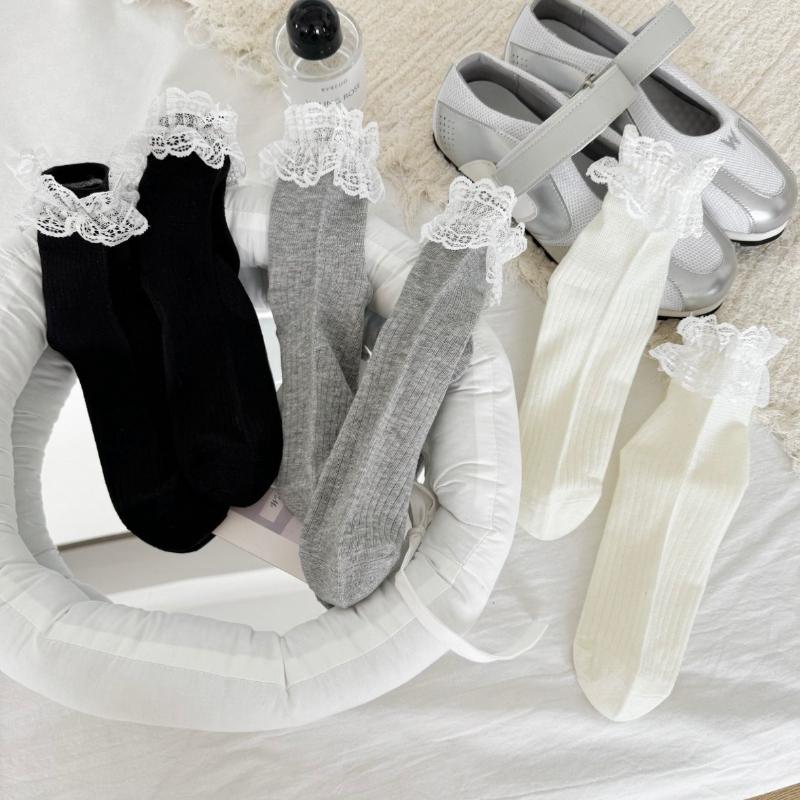 Spring and Summer Combed Cotton Boneless Thin Breathable Socks for Girls, Cute and Versatile Lace-trimmed Short Stockings