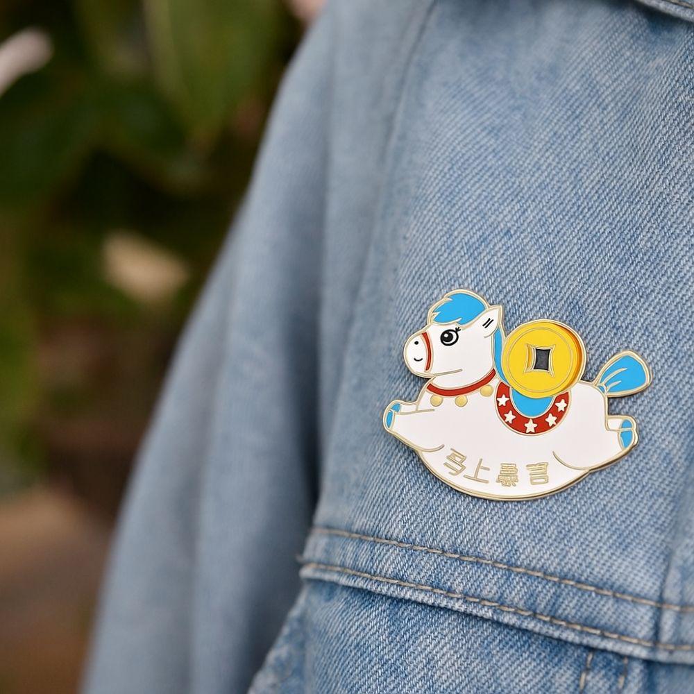 Cute Animal Brooch Cartoon Steed Brooch Badge Pins Zodiac Horse Brooch Women Accessories