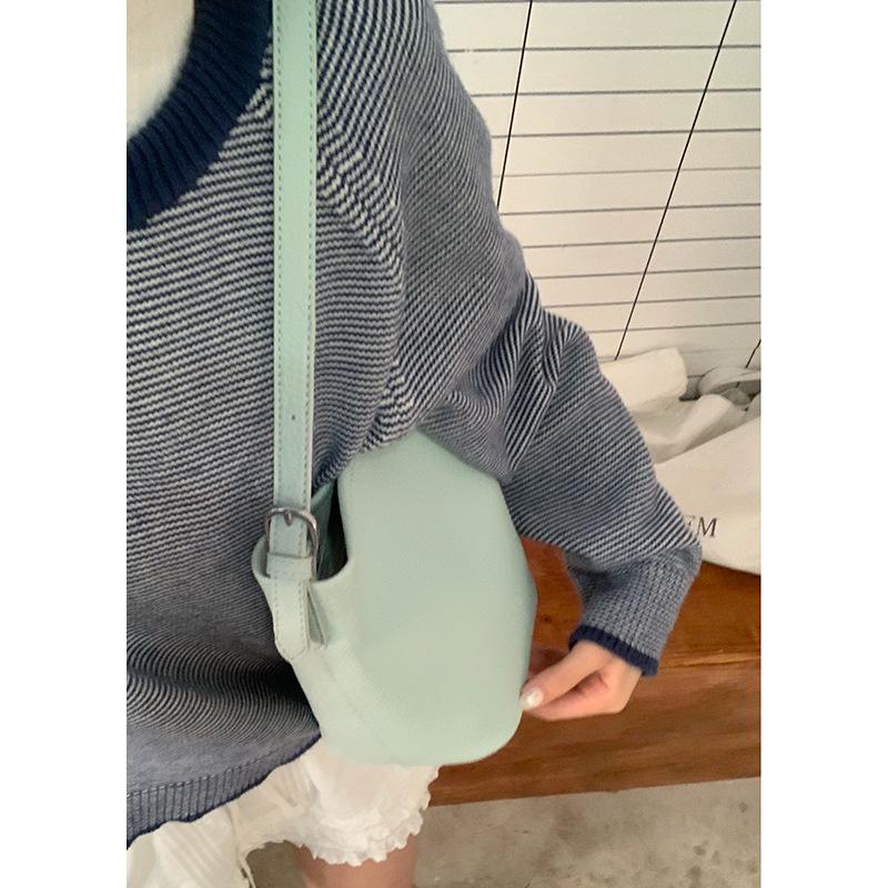 Niche texture underarm bag women's 2025 new summer fashion bucket bag versatile simple shoulder messenger bag