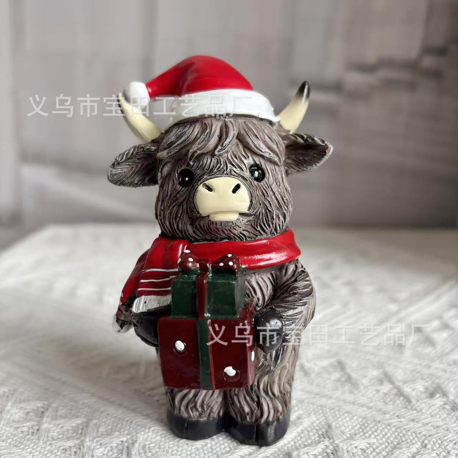 Christmas resin statue ornament Highland cow Christmas gift cow ornament home desktop decoration gift