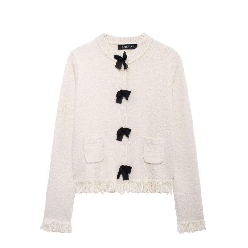 

Европейский и американский женский комплект: вязаный кардиган и юбка с брошью-бантом Medium