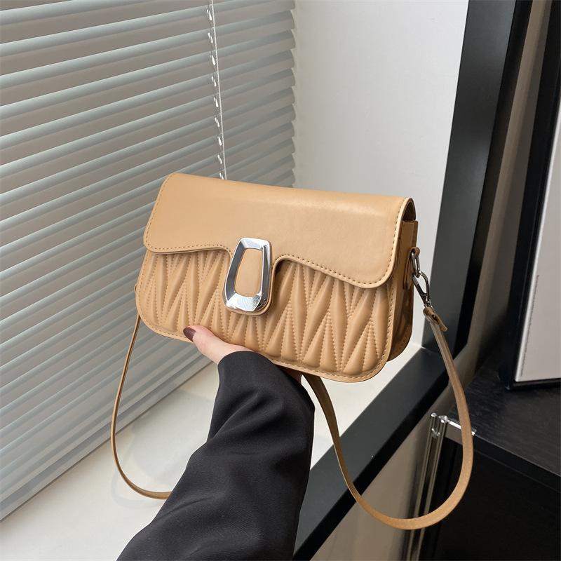 Embroidered Thread Pleated Popular Temperament Women's Bag In Summer New Fashion Simple and Generous Button One Shoulder Crossbody Small Square Bag